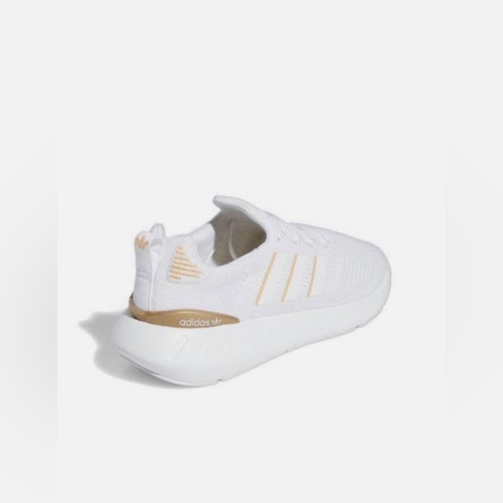 NWT ADIDAS Originals Women's Swift Run 22 Shoes white and gold size 8.5 - Picture 8 of 16